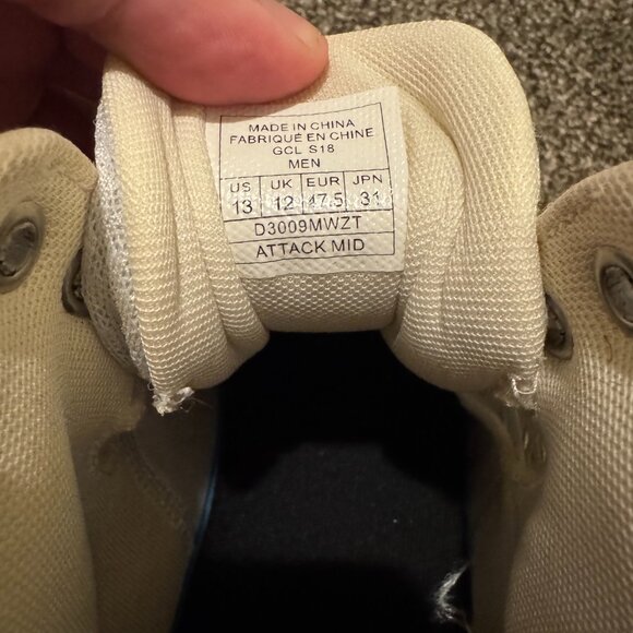 AND1 Attack Mid Basketball Shoes - Picture 4 of 4